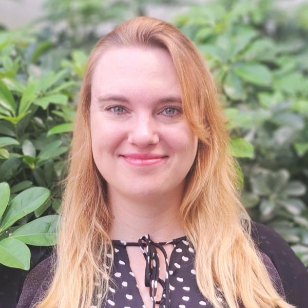 Rebecca Wetter headshot