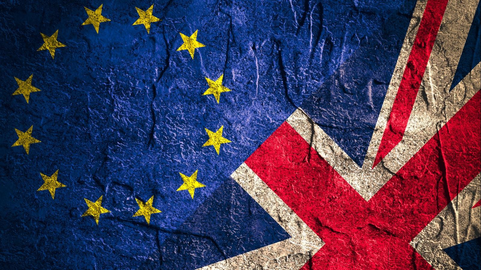 An image of an EU flag and a UK flag to indicate the topic of Brexit