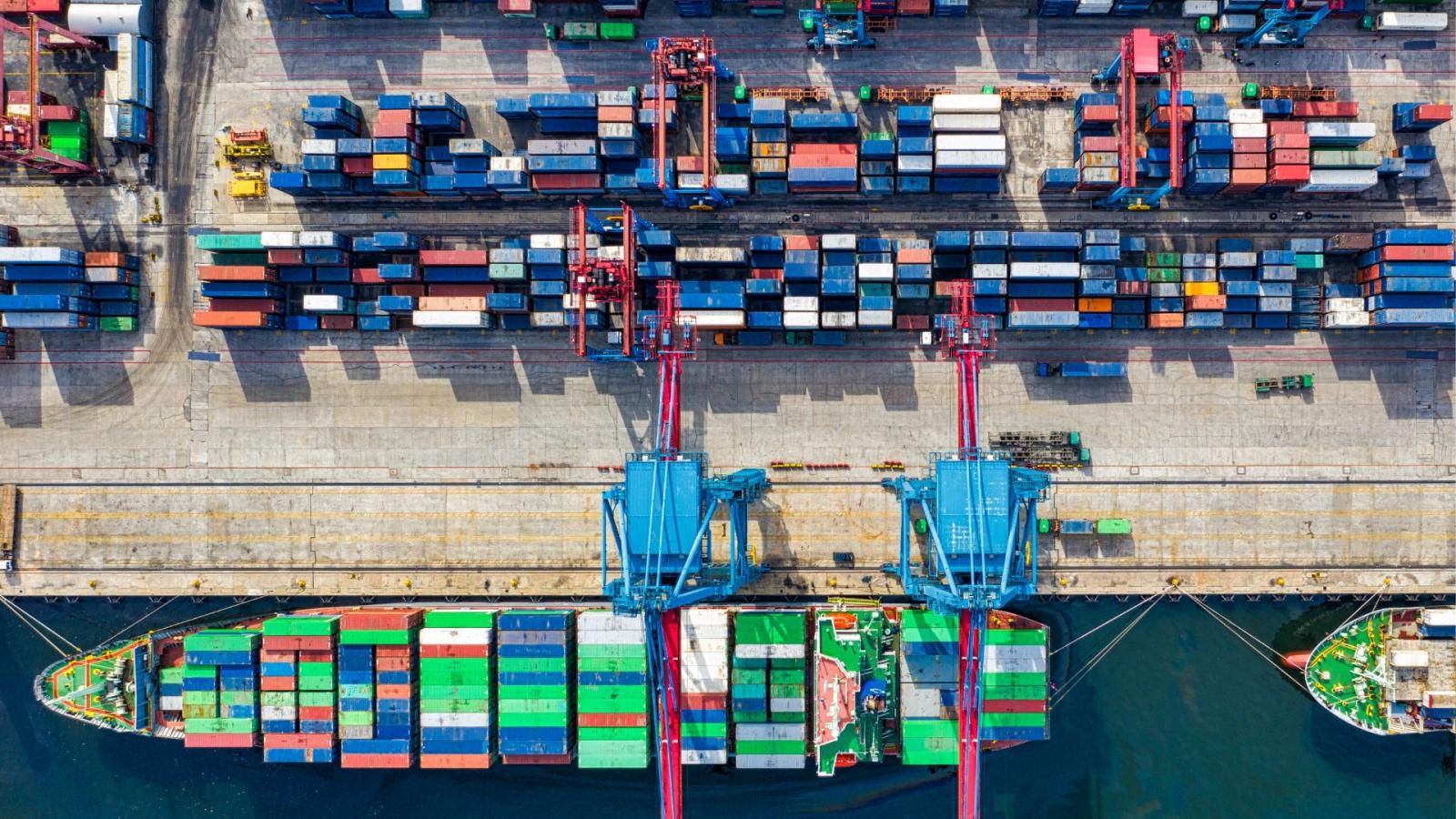 Shipment containers symbolising trade 